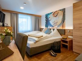 Hotel Stiegler Bed & Breakfast: Timelkam şehrinde bir otel