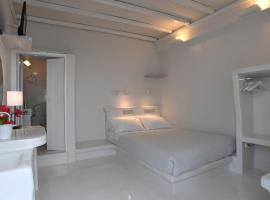 lucas rooms, bed & breakfast a Città di Tinos
