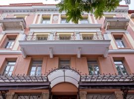 Emporikon Athens Hotel, hotel en Monastiraki, Atenas