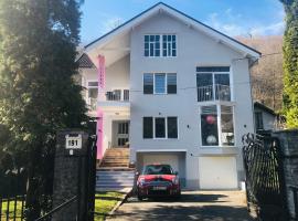 Luxury Modern Apartments, hotel en Baia Mare