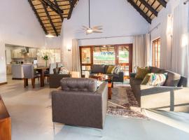 Kruger Park Lodge Unit No. 611, hotel con campo de golf en Hazyview