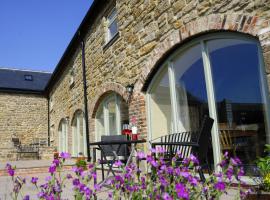 Riding Farm Cottages, hotel with parking in Gateshead