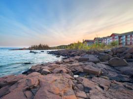 Cove Point Lodge, resort in Beaver Bay