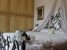 Guest House Edera, hotel en San Gimignano