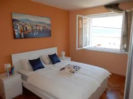 Apartment Dado