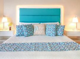 Luxe Beach Resort, rental pantai di Discovery Bay