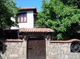 Семеен хотел НАЦИОНАЛ