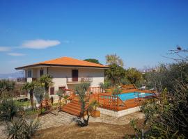 B & B Evergreen, hotel v destinaci Corbara