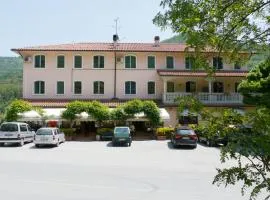 Albergo Ristorante Sterlina