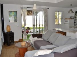 Casa "La Breña". Surf,sol y relax. ค็อทเทจในลอสกาญอสเดเมกา