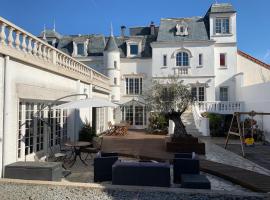 Villa Florian, hotell i Neuilly-Plaisance