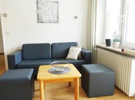 Beautiful holiday flat in the Felsenland Nature Park in the Southern Eifel, hotelli kohteessa Bollendorf