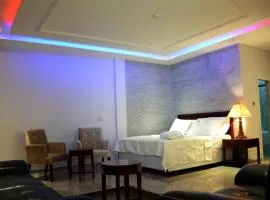 HOTEL AMBASSADORS ANNEXE
