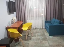 Carina Hotel