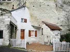 Les Gîtes des Châteaux, gîtes troglodytiques
