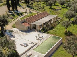 Ag Thekla Est 1924, Hotel in Skinária