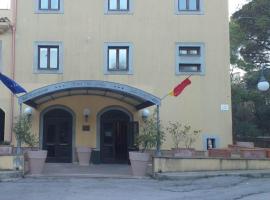 HOTEL VILLA GIULIA (ZONA PERGUSA), hotel in Enna
