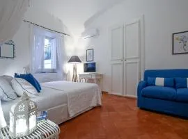 Vicolo 23 1 Minutes to Beach and Square Atrani