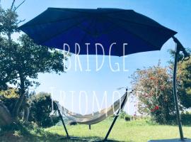 BRIDGE Iriomote Island, casa per le vacanze a Iriomote
