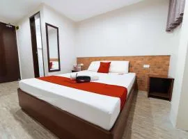 RedDoorz at Traveler's Inn Bajada Davao