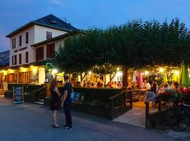 Auberge Les Tilleuls, Bed & Breakfast in Saint-Jorioz