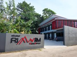 Rimnamresidence, hotel em Ban Muak Lek