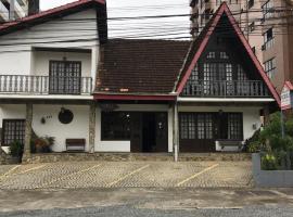 Schulz Pousada, bed and breakfast en Joinville