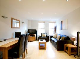 2 bed 2 bath at Pelican Hse in Newbury - FREE secure, allocated parking, cheap hotel in Newbury