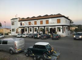 Hostal Mesón Arboleas, ξενώνας σε Arboleas