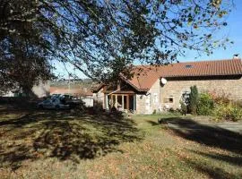 chambre à la campagne Saint André de Chalencon