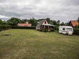 Domek Jantar, chalet de montaña en Jantar