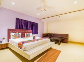 FabHotel Pentagon Airport: Bhubaneshwar, Biju Patnaik International Airport - BBI yakınında bir otel