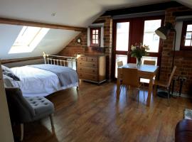 Victorian Penthouse Apartment, hotell i Gloucester
