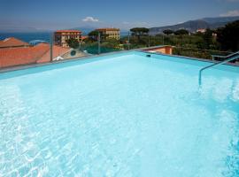 Hotel Palazzo Guardati: bir Sorrento, Sorrento City Centre oteli