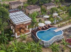 Kabeh Jati Garden Villa & Restaurant, hotel u gradu Nusa Penida