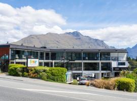 Four Seasons Motel, hotel in Queenstown