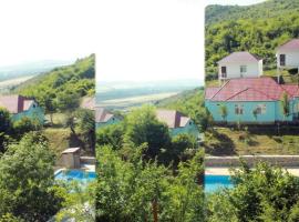 Qizil Qaya, hotel v destinaci Güyüm