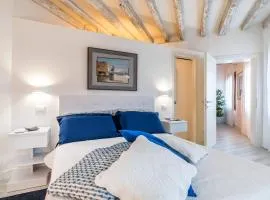 Venice Heaven Apartments Biennale, the Elegant Residence