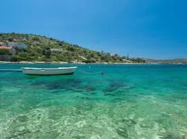 Rogoznica Seafront Apartment - Kalebova Luka