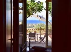 Casa Limone in Quartu sant Elena, Capitana, with sea view!