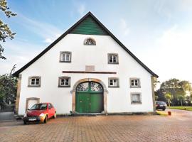 Große Bauernhaus Ferienwohnungen bis 100qm mit Grillhütte & Garten & E-Bike-Verleih, hotel din Bad Rothenfelde