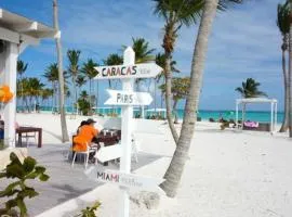 Cap Cana Cap Blue