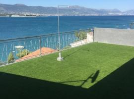 LittleVenice Appartme 50m from sea, hotel en Trogir
