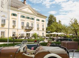 Viesnīca Hotel Schloss Lerchenhof pilsētā Hermagora