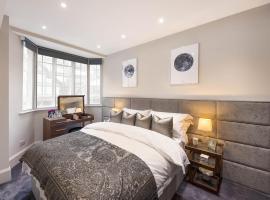 Beautiful Chelsea Apartment in Fashion District, отель в Лондоне, рядом находится Станция метро South Kensington