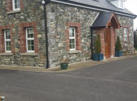 Nellies Cottage B&B, hotel v destinaci Kilcogy