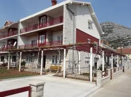 Apartmani RADA