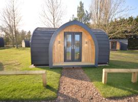 Camping Pods, Marlie Holiday Park, hotel di New Romney