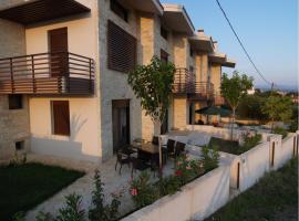 Maisonette close to the beach, hotel in Nikiti