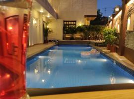 Laxmi Palace Heritage Boutique Hotel，位于斋浦尔的豪华型酒店